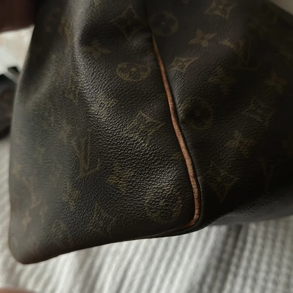 Louis Vuitton speedy 40 COA included - Picture 6 of 16
